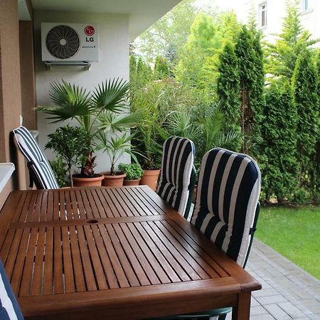 Bamboo Wellness Apartment Siófok Buitenkant foto