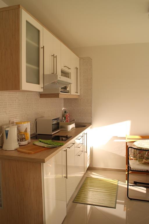 Bamboo Wellness Apartment Siófok Kamer foto