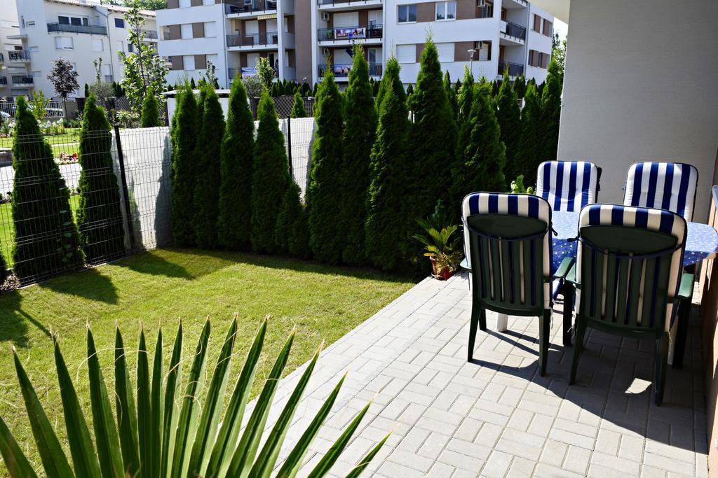 Bamboo Wellness Apartment Siófok Buitenkant foto