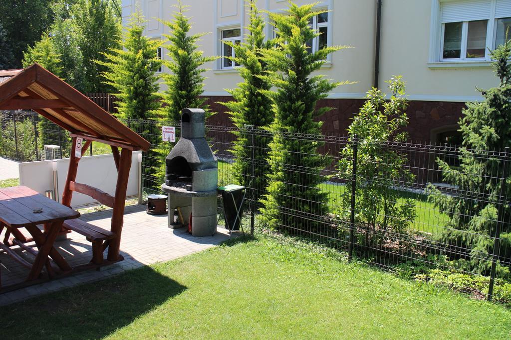 Bamboo Wellness Apartment Siófok Buitenkant foto