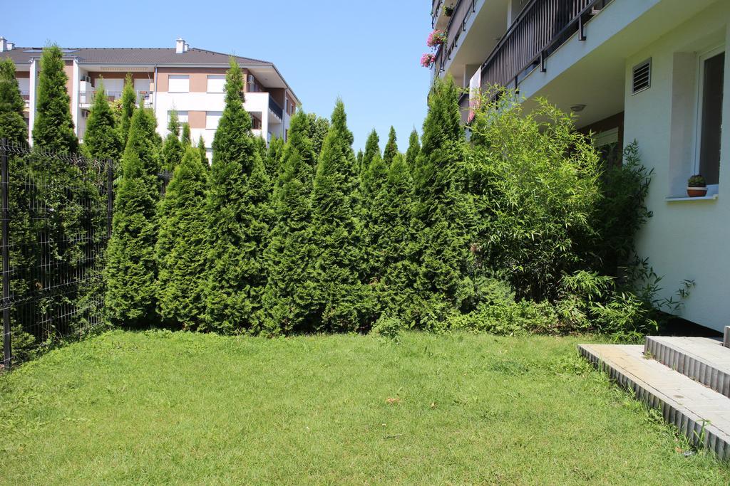Bamboo Wellness Apartment Siófok Buitenkant foto
