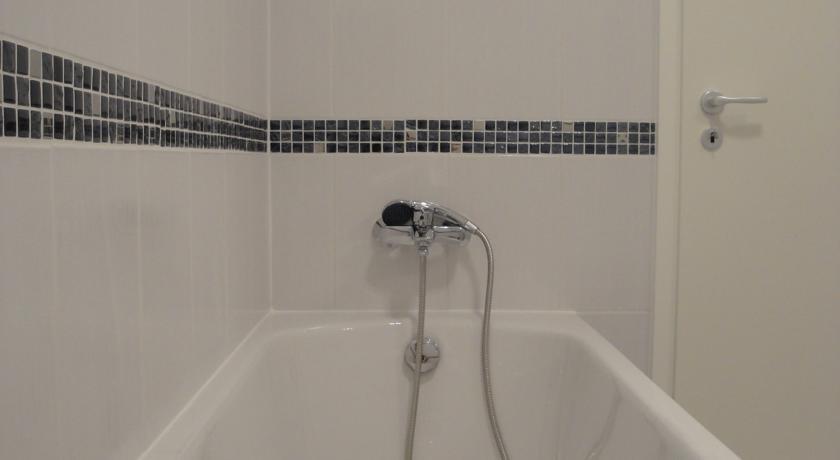 Bamboo Wellness Apartment Siófok Kamer foto