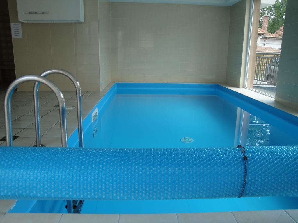 Bamboo Wellness Apartment Siófok Kamer foto
