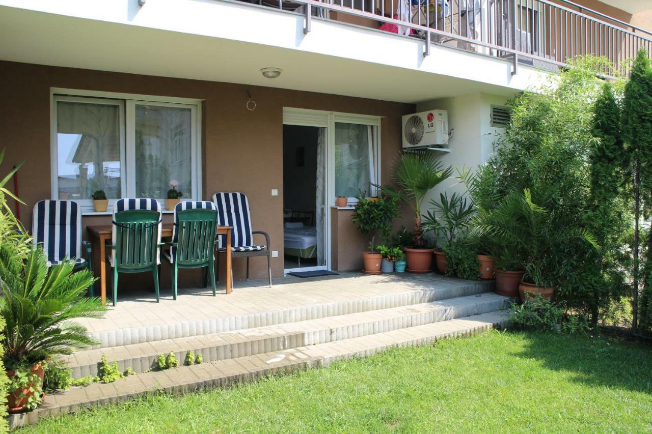 Bamboo Wellness Apartment Siófok Buitenkant foto